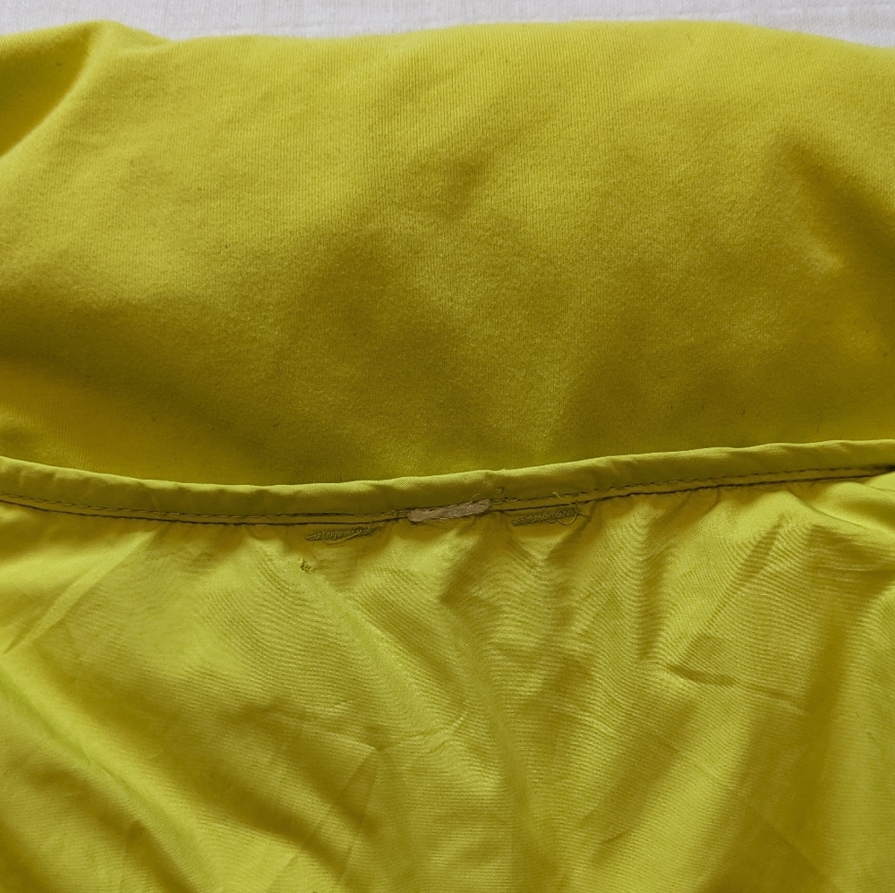 Lululemon Athletica Yellow Puffer Vest - Picture 13 of 14